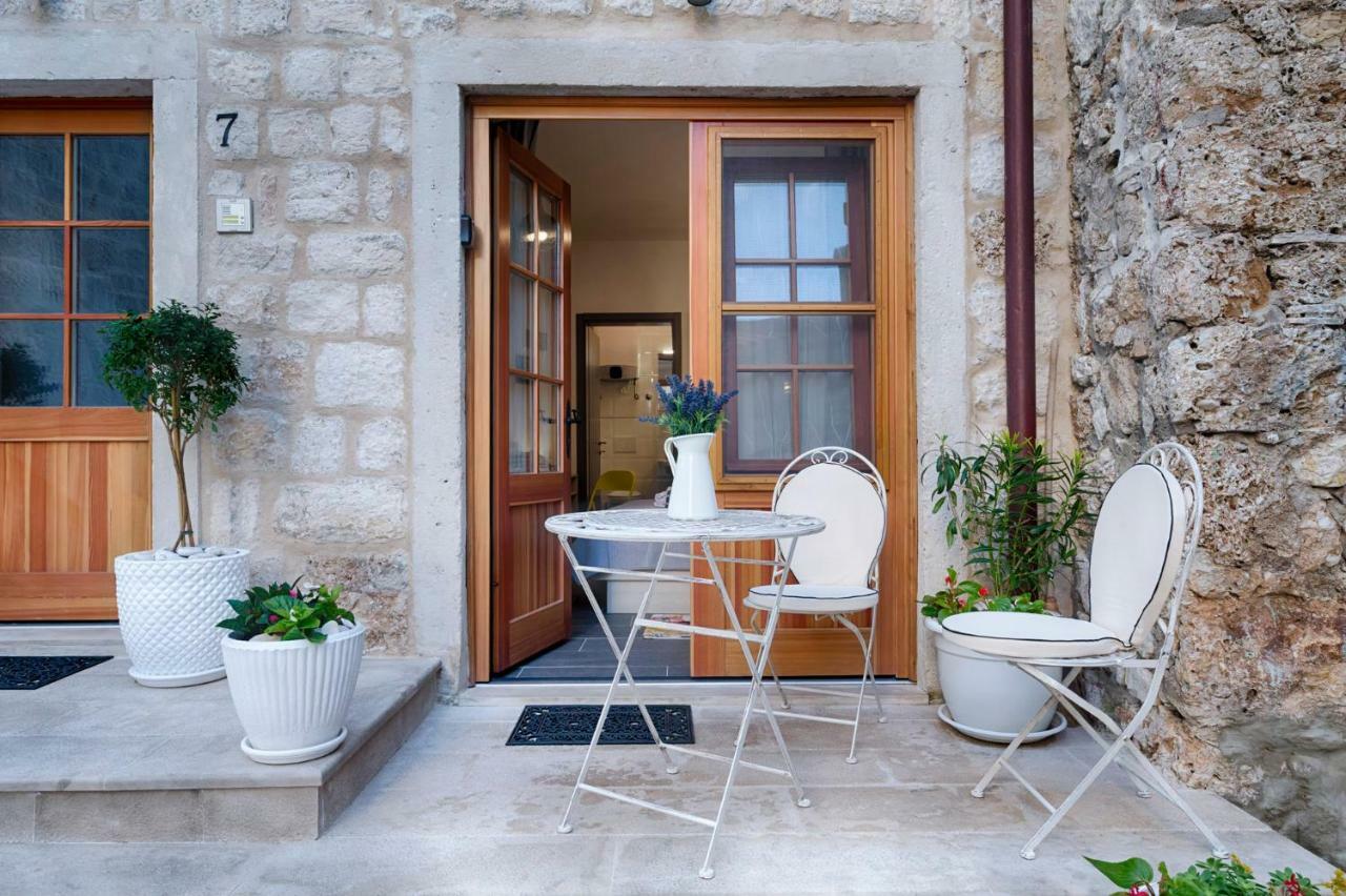 En Suite Room Demaria Komiža Kültér fotó